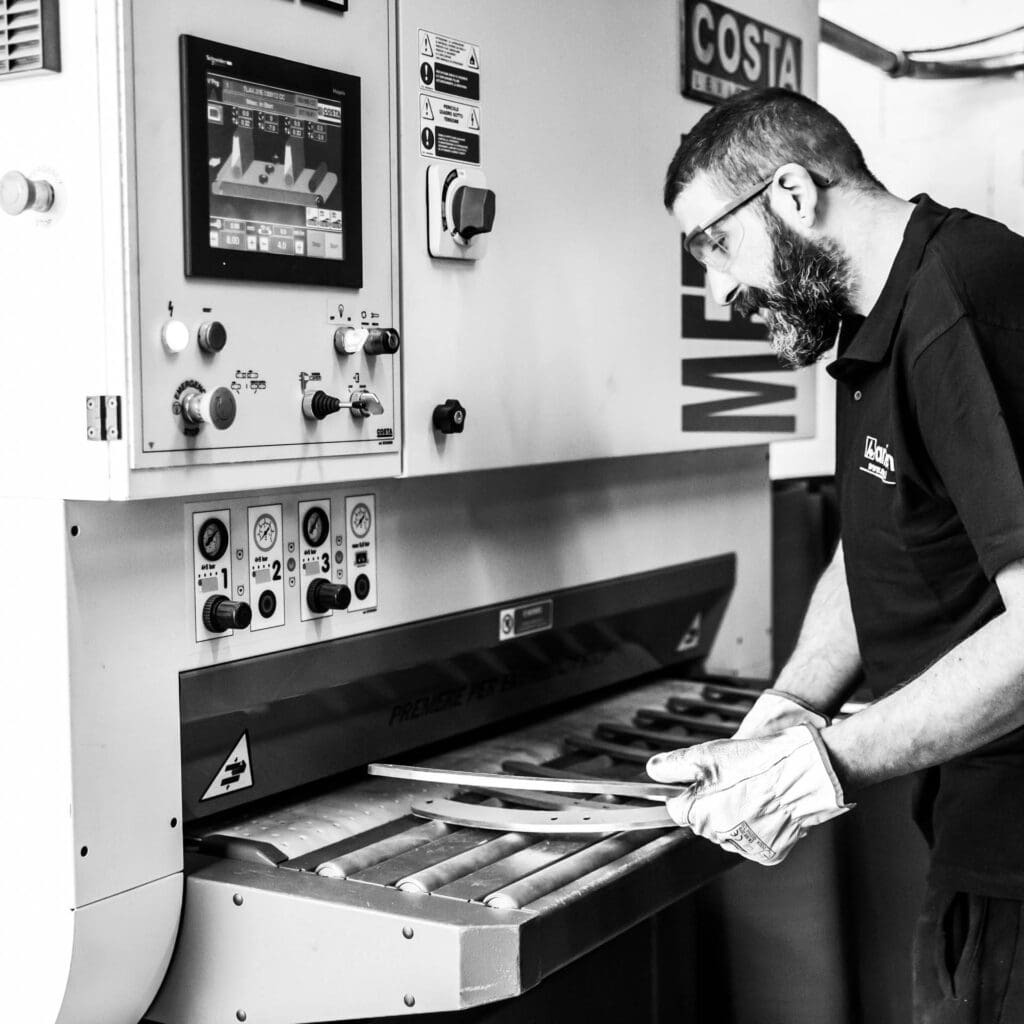 Processing in acciao inox arten